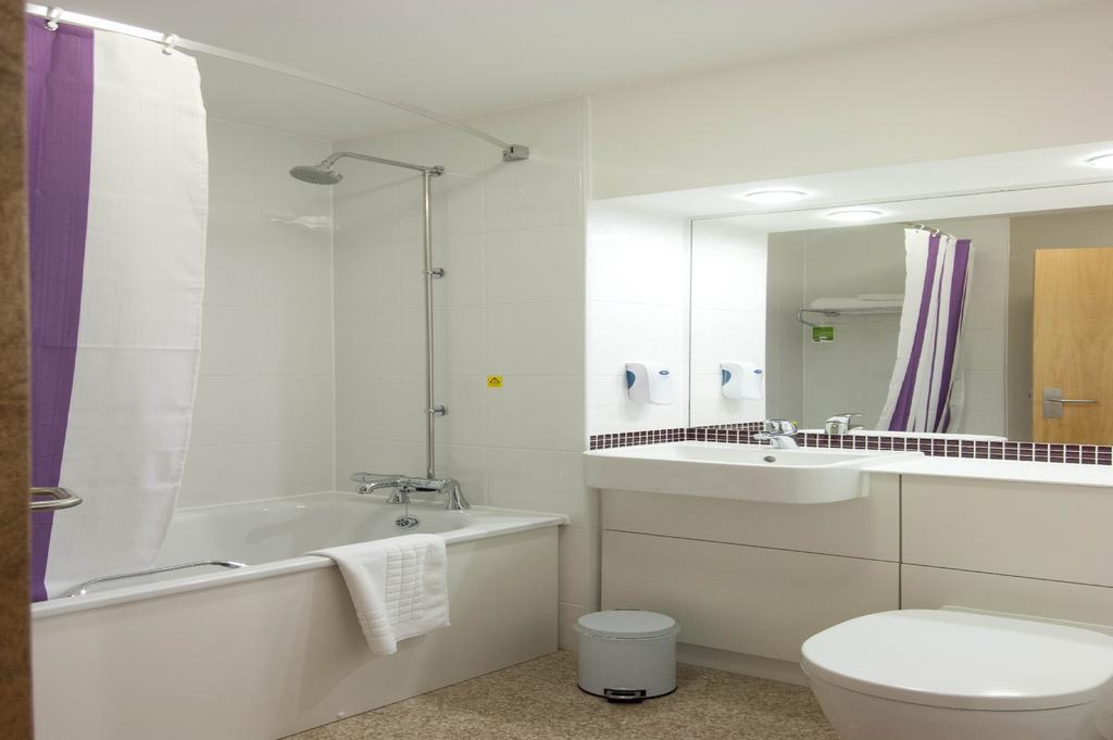 Premier Inn Newcastle Team Valley 盖茨黑德 外观 照片
