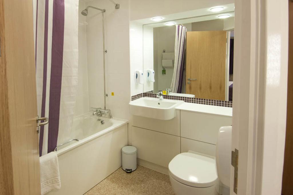 Premier Inn Newcastle Team Valley 盖茨黑德 客房 照片