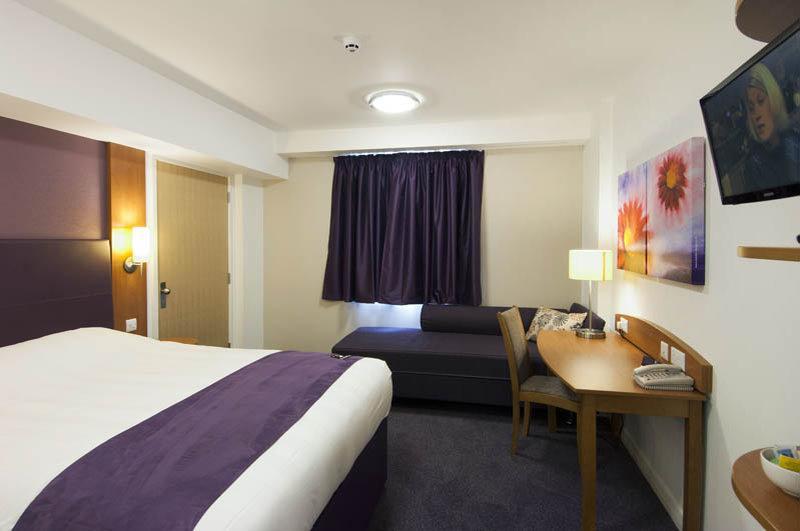 Premier Inn Newcastle Team Valley 盖茨黑德 外观 照片
